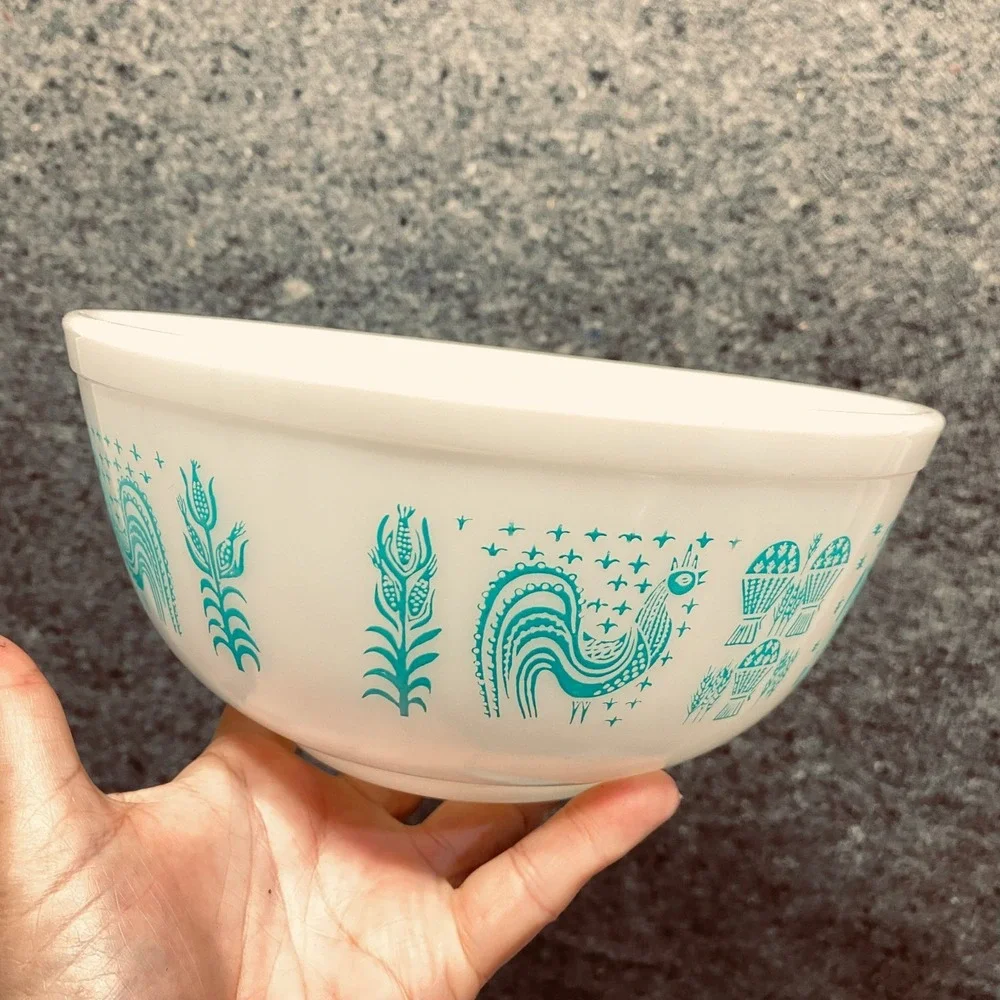 Vintage Pyrex 403 Turquoise Amish Butterprint 2.5 Qt Mixing Bowl USA 1957-1968
